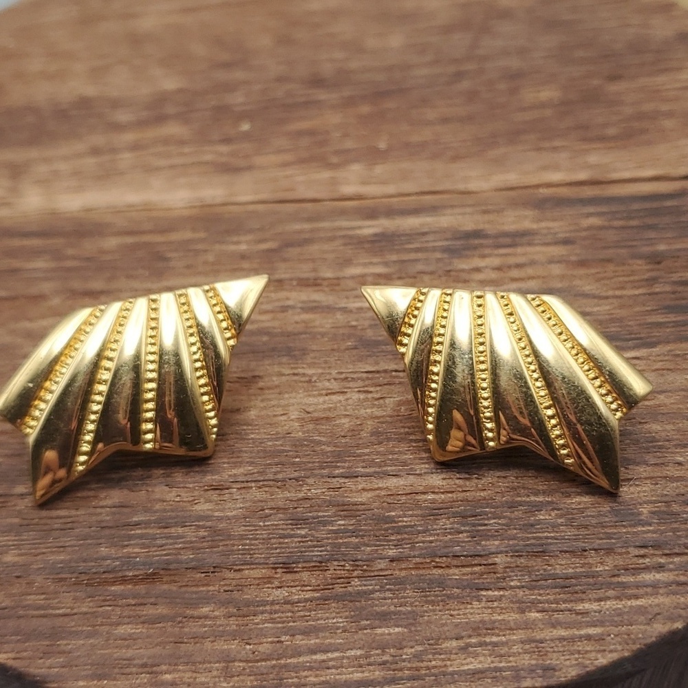 Fan estate‎ earrings E861